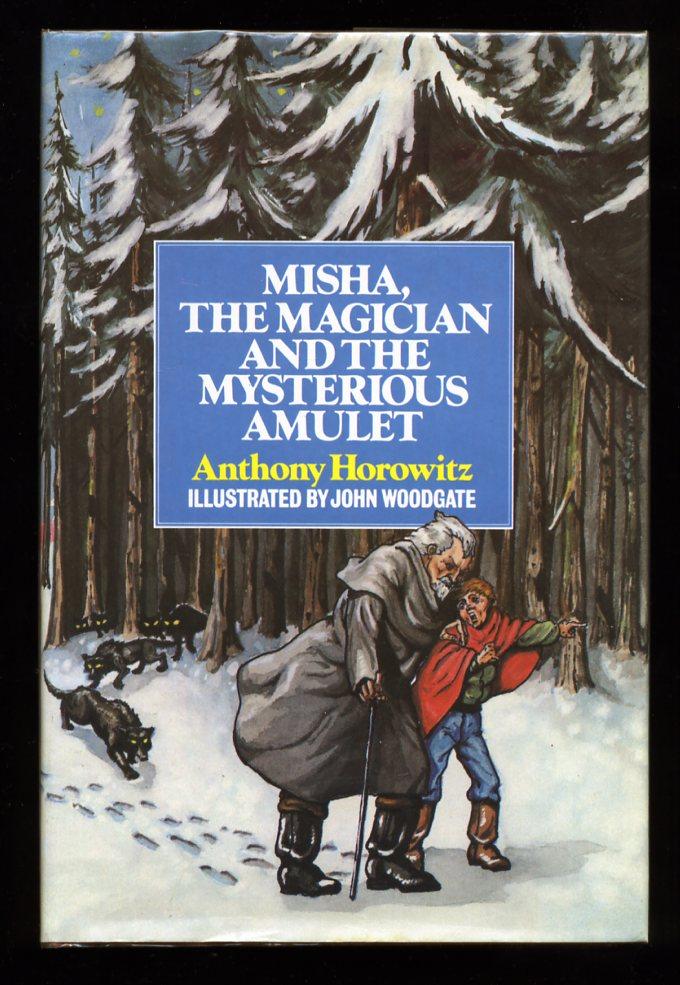 Misha, the magician and the mysterious amulet